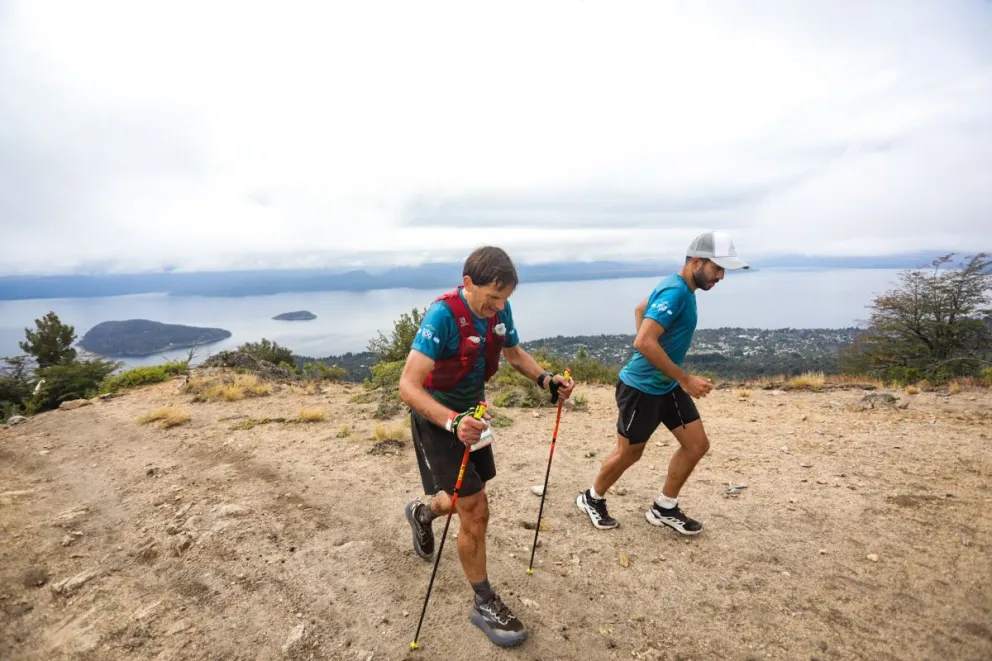 Gabriel Tison de Buenos Aires y Viviana Loncopan de Chile se quedaron con la carrera principal de Bariloche100