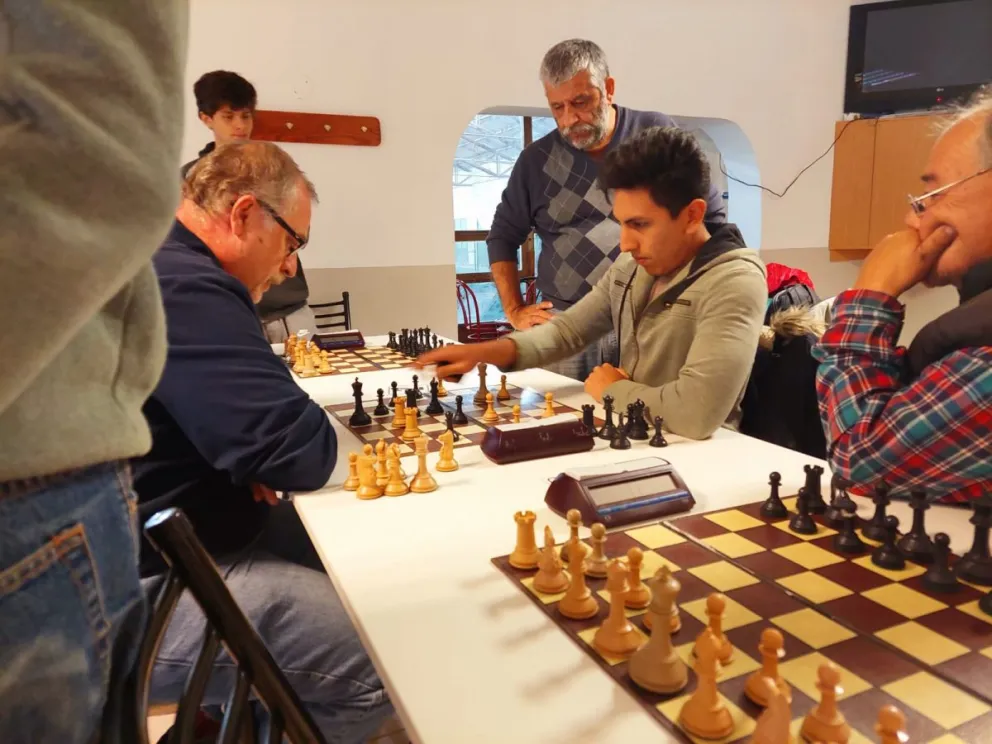 Alvarado Contín se quedó con el Grand Prix del mes