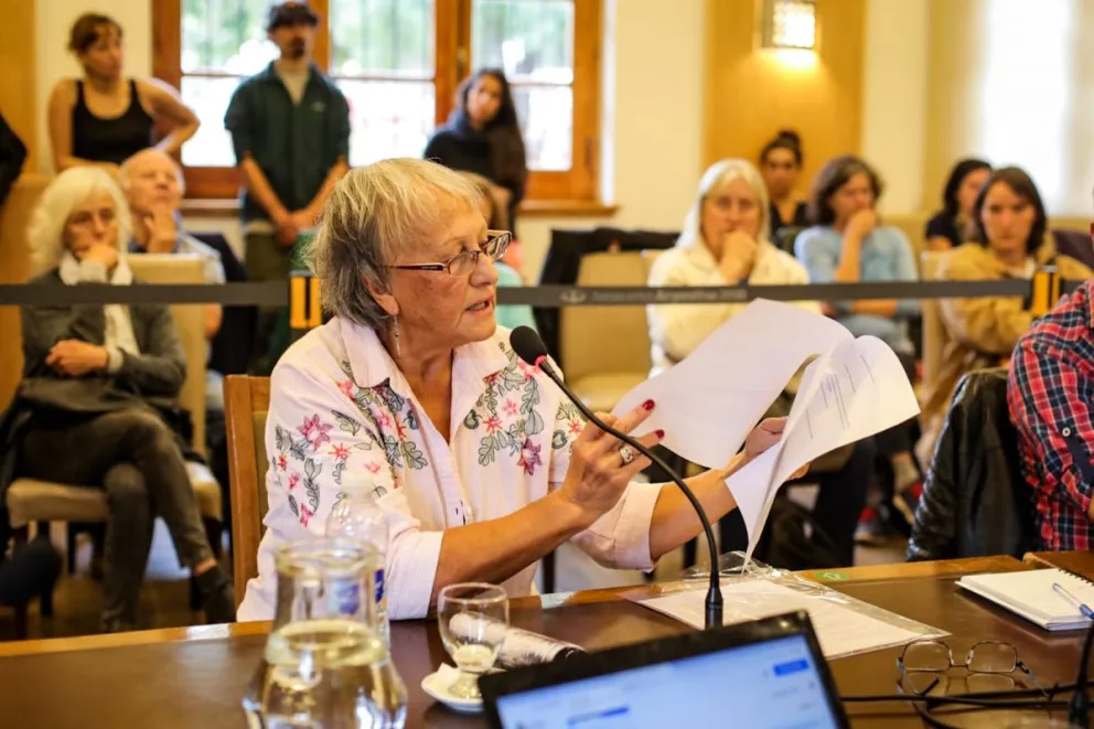 Continúan los reclamos de los vecinos por la continuidad de la construcción del Proyecto Cauma