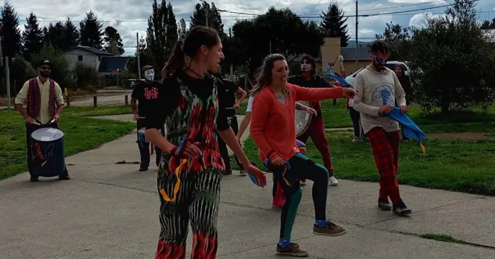 El arte se unió en una jornada festiva en Dina Huapi
