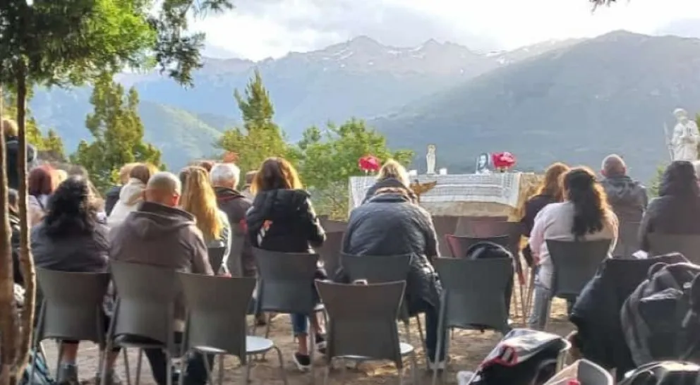 La mujer que “habla con el cielo” estará el sábado en la gruta de la Virgen de las Nieves