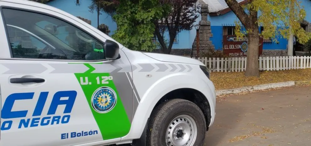 Entraron por la ventana, se llevaron 3.400 dólares y 300 mil pesos