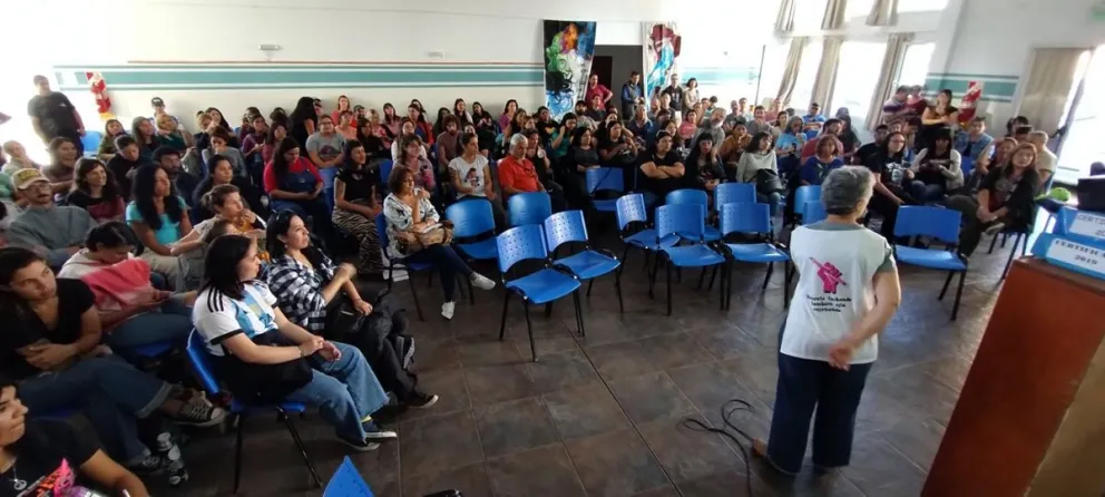 UnTER Bariloche define el mandato para la paritaria trimestral