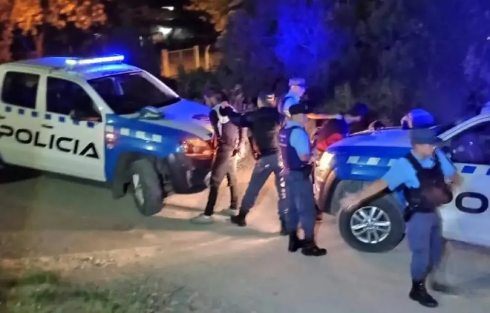 Tres ciudadanos chilenos demorados por haber ingresado de manera ilegal al país