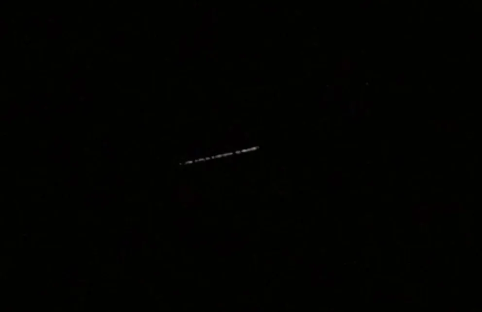 Los satélites de Elon Musk se vieron nuevamente por el cielo de Bariloche