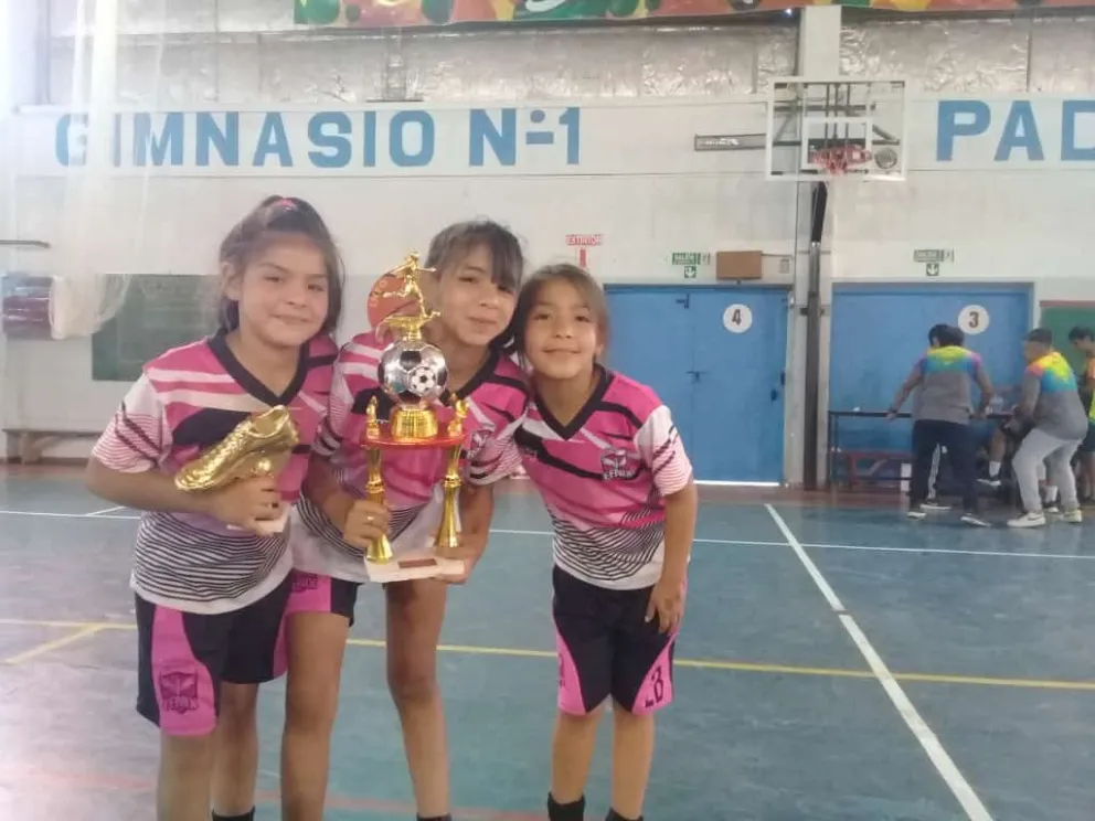Deportivo Fénix se quedó con un certamen infantil