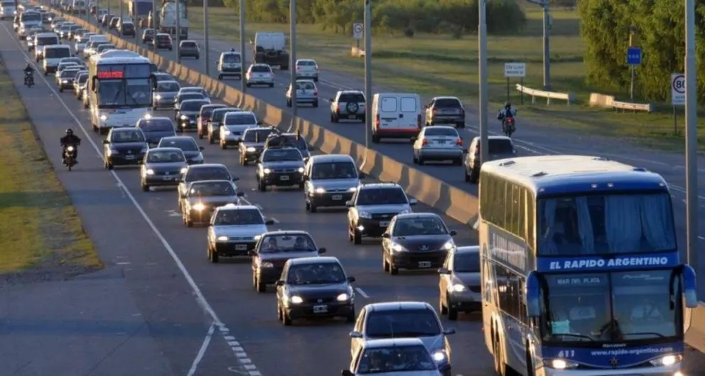 Por el fin de semana largo viajaron 880 mil turistas por el país: cuánto gastaron en total