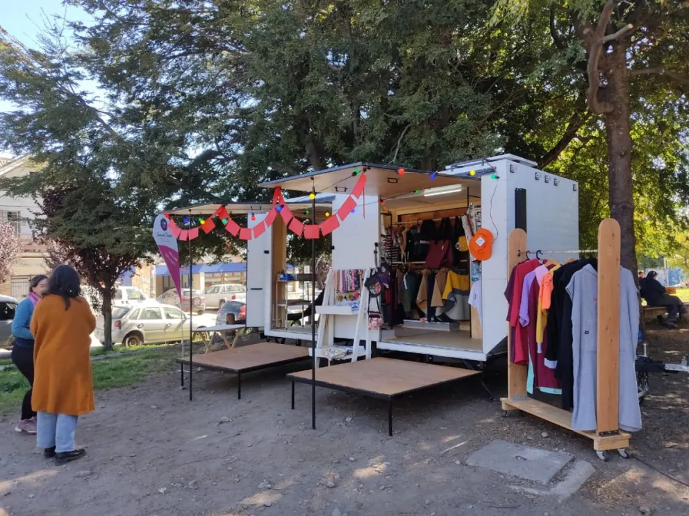 Emprendedores de Uniendo Tramas inauguraron su Tienda Móvil