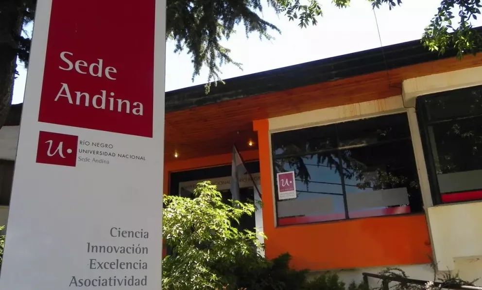 Últimos días para postularse para trabajar para la Universidad de Río Negro 