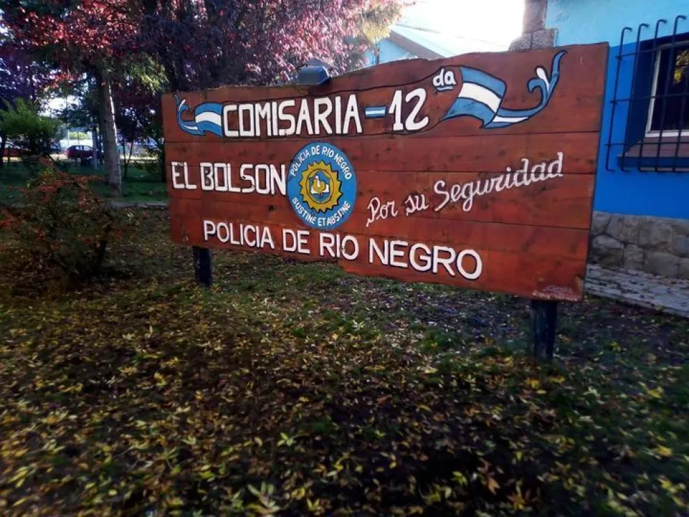 Un hombre amenazó a su expareja con un machete