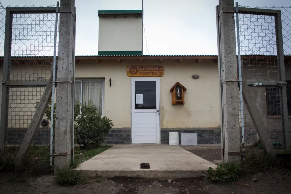 El hecho ocurrió en 2020 en la Sub Comisaría 80 de Bariloche.