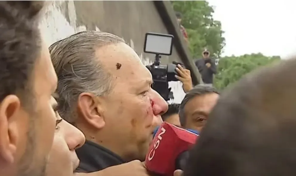 Sergio Berni fue golpeado por compañeros del colectivero asesinado en La Matanza 