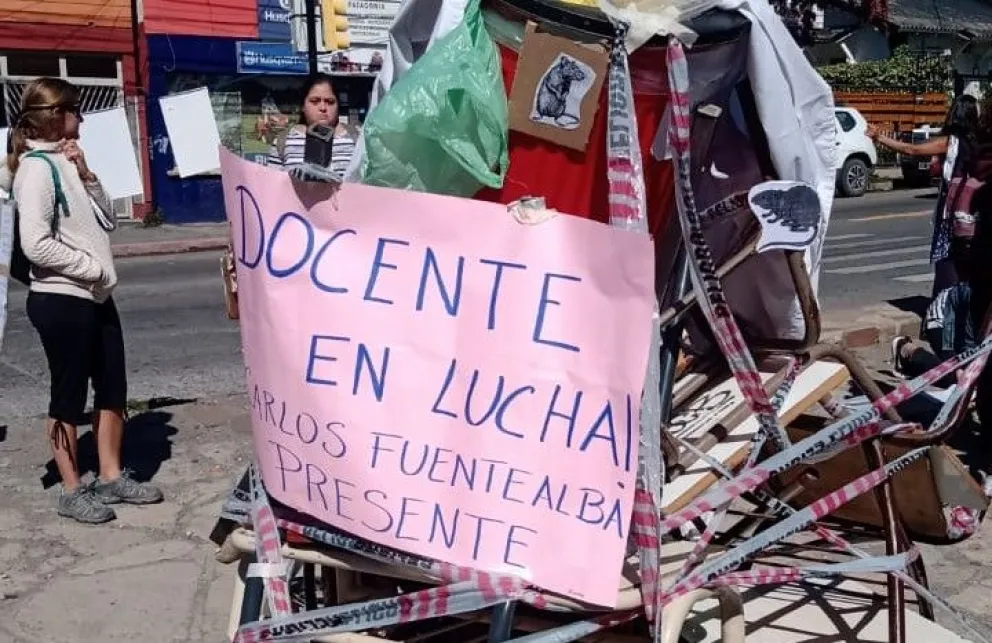 Las escuelas del este se sumaron al reclamo generando actividades en la Plaza Perito Moreno