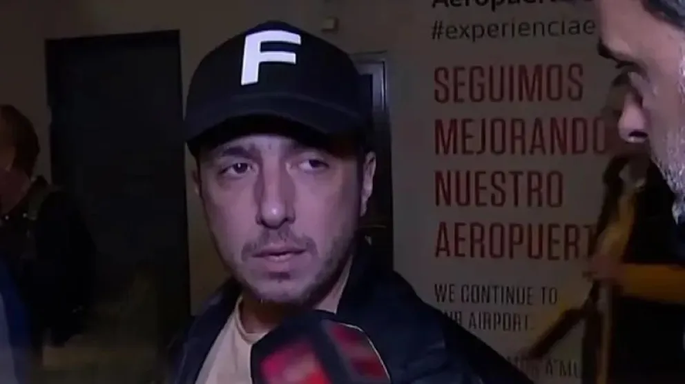 Jey Mammon se fue a España en medio del escándalo: “Necesito relajar la cabeza”