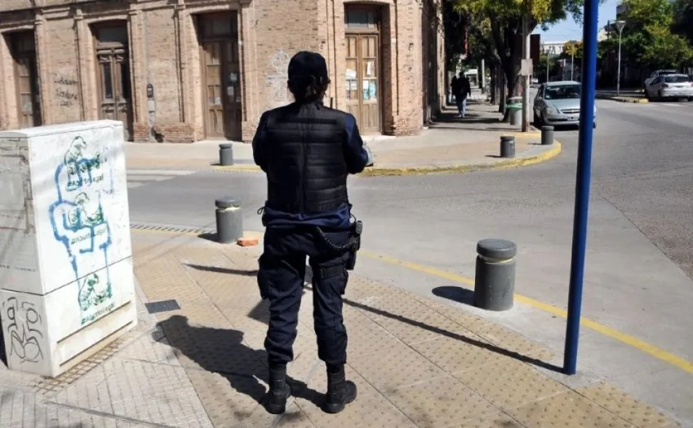 Así quedaron los nuevos sueldos de los policías en Río Negro: todos los detalles