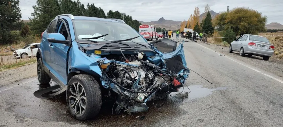 Seis personas resultaron heridas en un triple choque en ruta 40