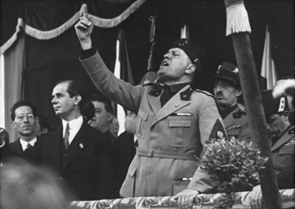 ¿Fue fascista Primo Capraro?