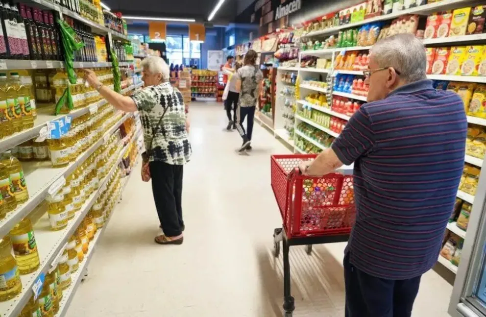 La inflación de marzo fue de 7,7% y llegó al 104,3% en un año