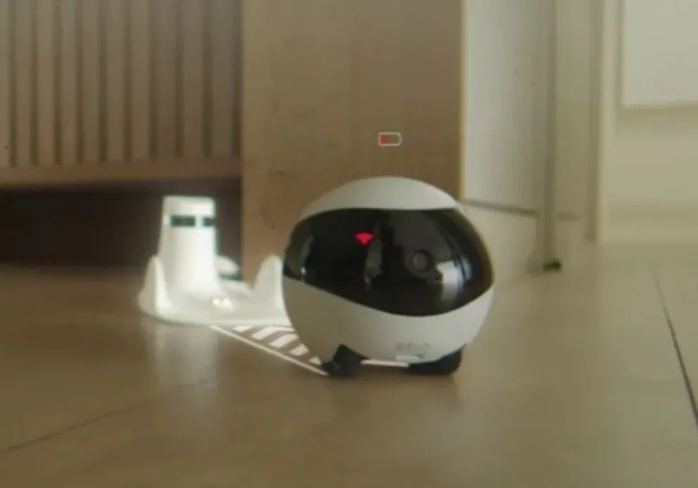 Increíble: diseñan con Inteligencia Artificial una niñera que cuida a las mascotas
