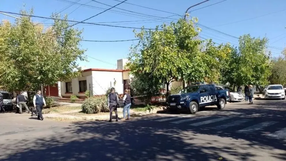 Horror: una mujer encontró a su hijo maniatado tras un robo y murió de un infarto