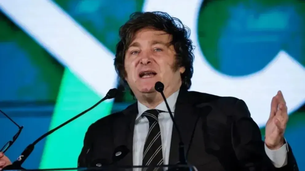 Milei pidió cambiar su voto en el proyecto de "Día de duelo Nacional" en homenaje a las víctimas de la AMIA