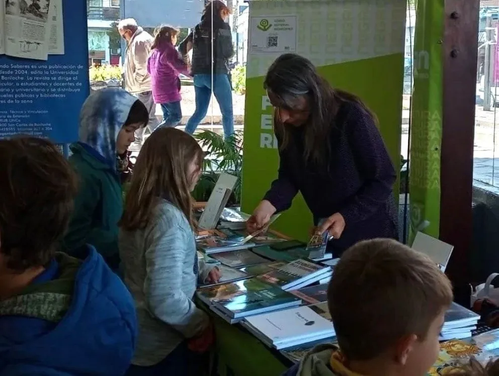 Letras de Bariloche y Dina Huapi, presentes en la Feria del Libro de Buenos Aires