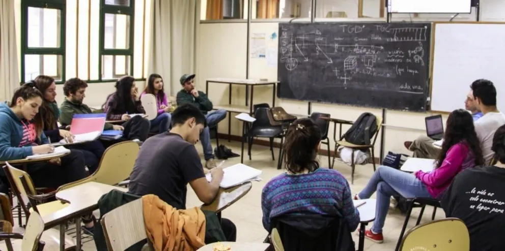 Docentes universitarios consideraron insuficiente la oferta salarial de Nación