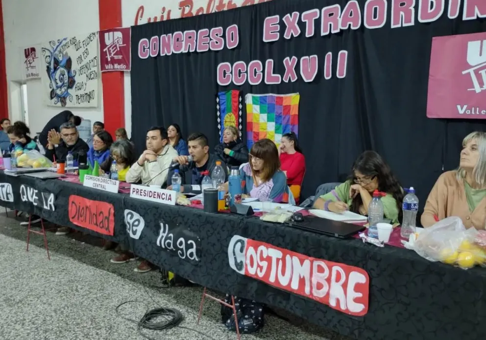 Postergan el Congreso Docente a la espera de una propuesta para analizar