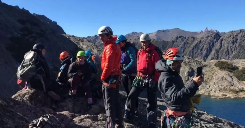 Estudiantes del profesorado de Educación Física harán una gran feria de artículos de montaña