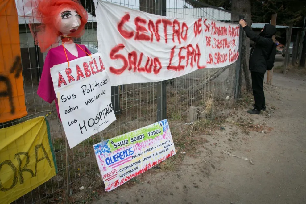 Atención restringida en salitas y CAPS de Bariloche por el paro de 24 horas de ASSPUR