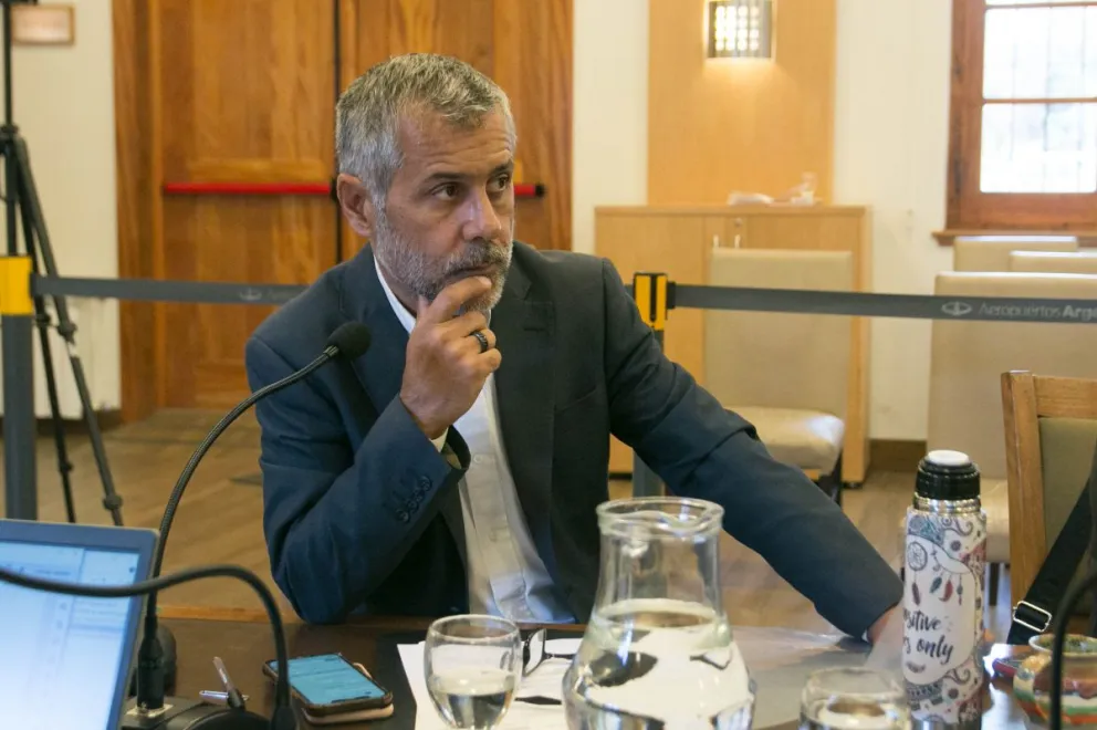“La Expo 2027 fue una excusa para que viaje un grupete de funcionarios”
