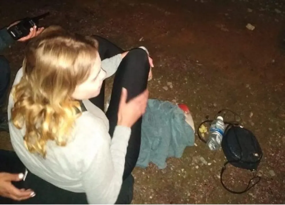 Rescataron a una turista brasileña que se extravió en el cerro Piltriquitrón y apareció en Loma del Medio