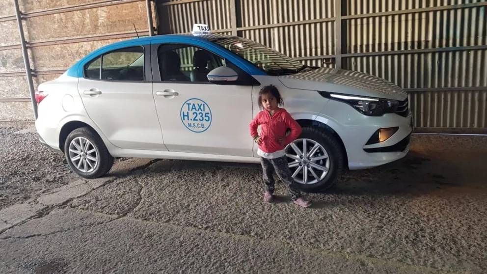 "Hace 23 años soy taxista, regalé el viaje como agradecimiento a Dios y a los vecinos por el trabajo"