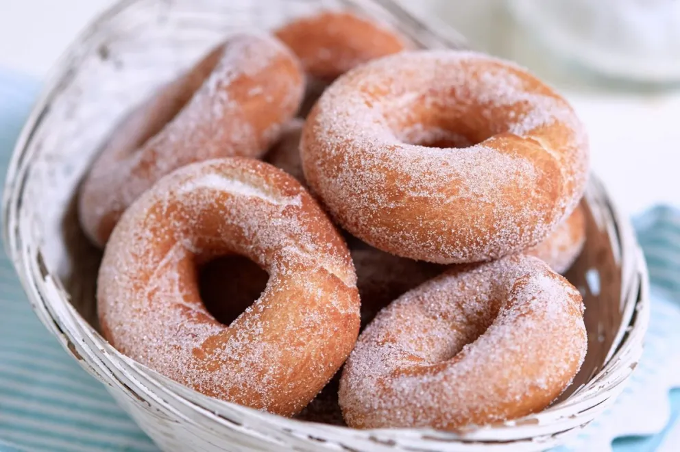 Paso a paso para hacer unas rosquitas caseras de naranja