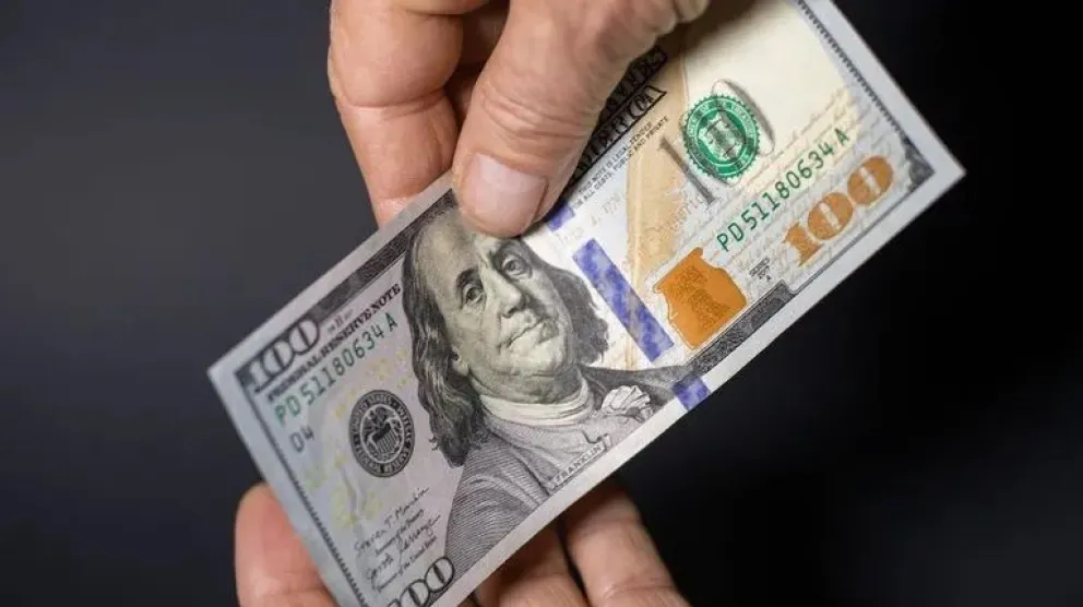 Dólar blue: a cuánto cotiza la divisa paralela este viernes 28 de abril