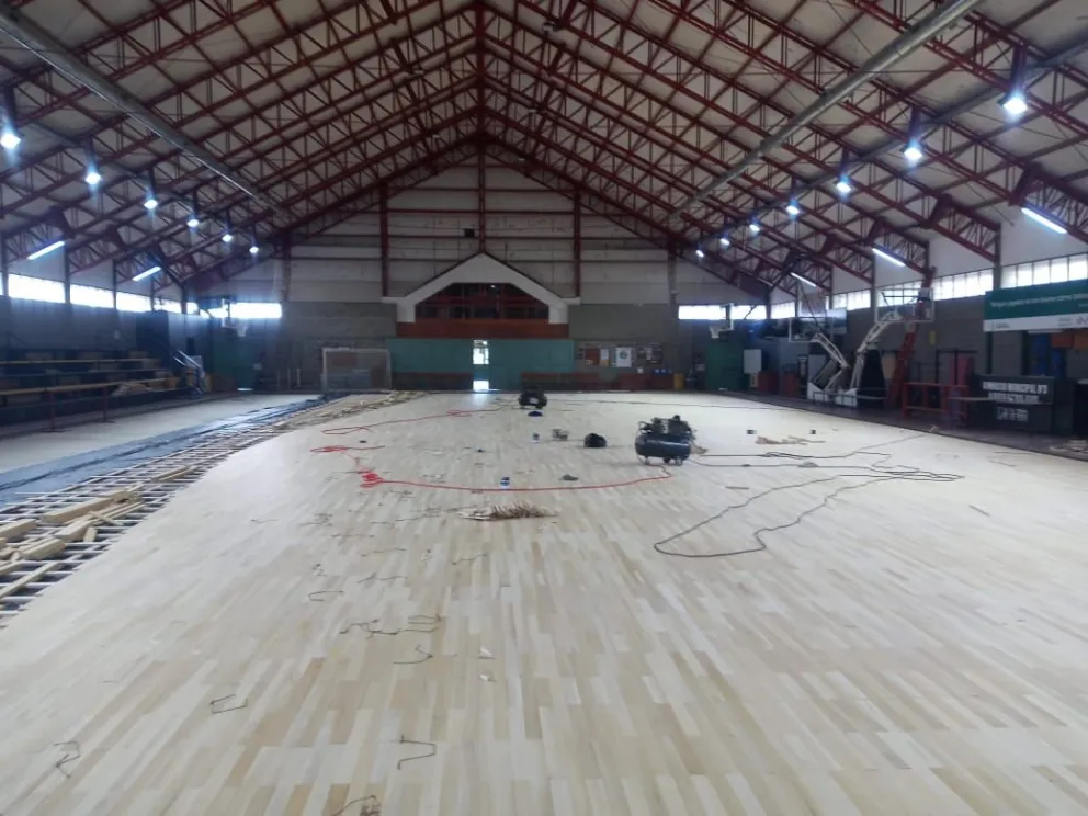 Avanzan a paso firme las obras en los Gimnasios 3 y 5 de Bariloche