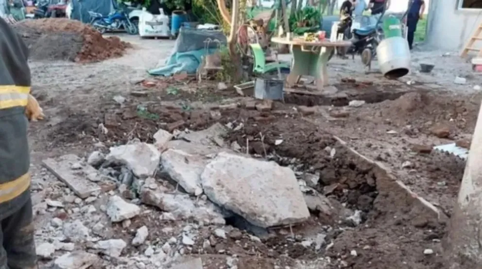 Córdoba: explotó un pozo ciego y murieron un hombre y su bebé 