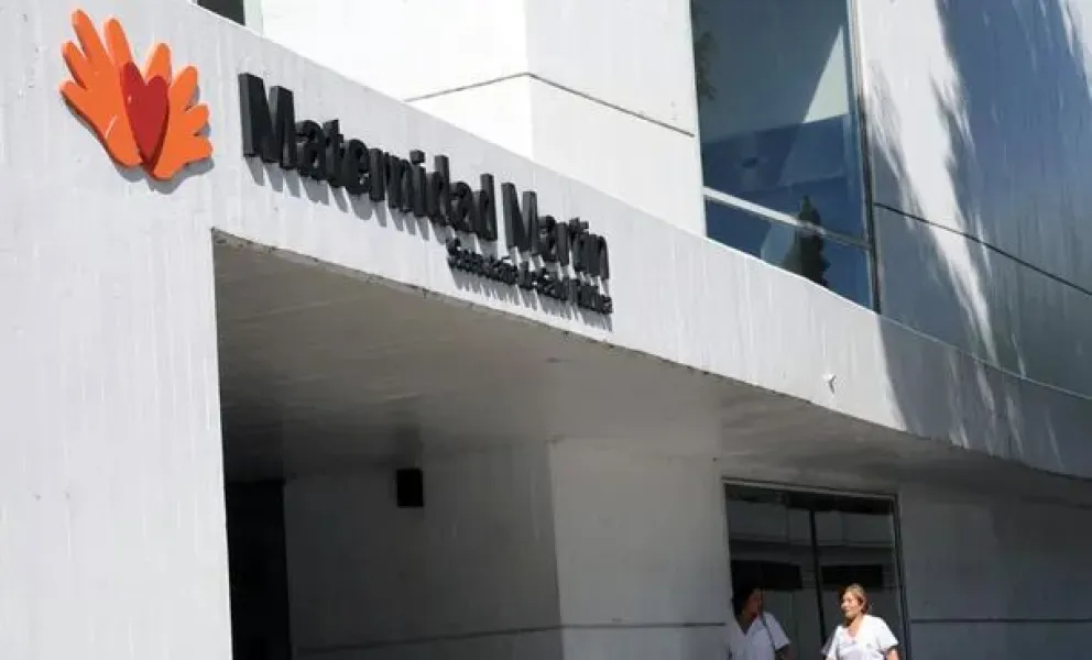 Una policía salvó la vida de una beba que nació en un parto domiciliario 