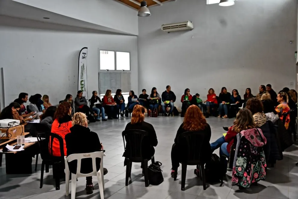Brindarán en Bariloche un taller de prevención de consumos problemáticos en ámbitos educativos 