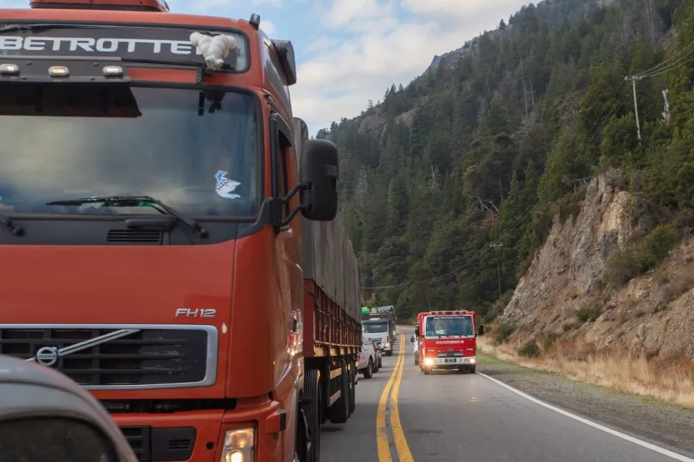 Siguen los trabajos: la ruta estará cortada hasta cerca de las 23 horas