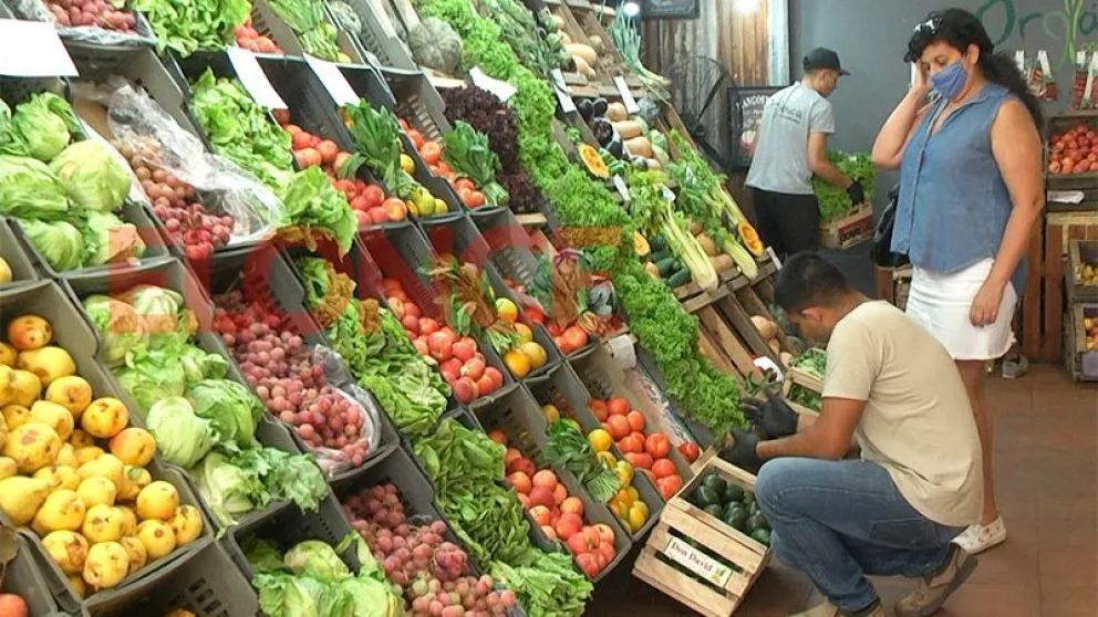 Contra la inflación: el Gobierno definió abrir la importación de alimentos frescos 