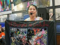 Reciclaje textil y reminiscencias de María Elena Walsh en la reanudación del festival