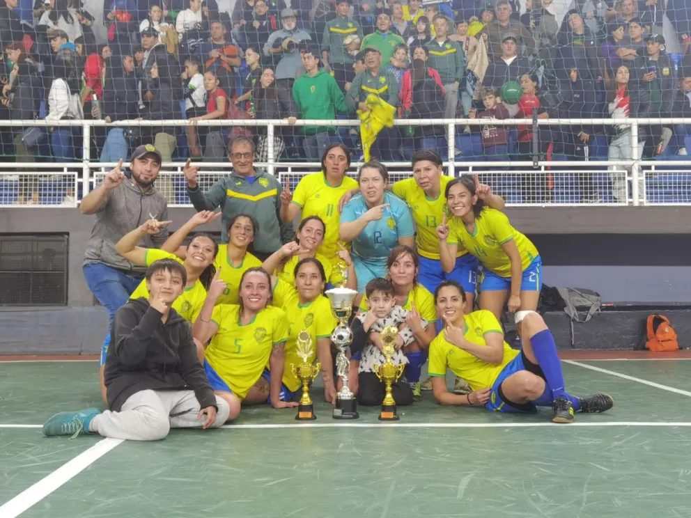 En la A, Gamberro dio otra vuelta más 