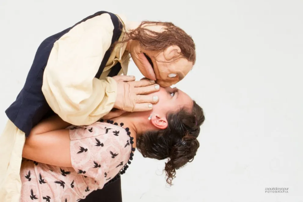 El crecimiento, la magia, la educación sexual y las relaciones tóxicas también son asuntos titiriteros