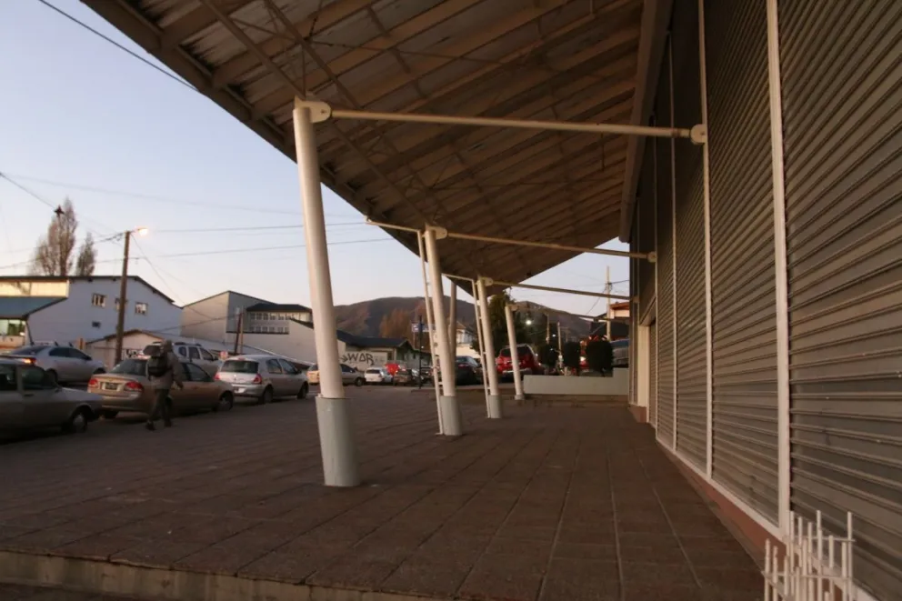 Tras los intentos de robo a supermercados, investigadores secuestraron varios teléfonos