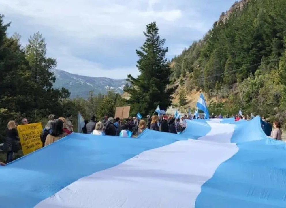 Ratifican realización de la marcha a Villa Mascardi en defensa de la propiedad pública y privada