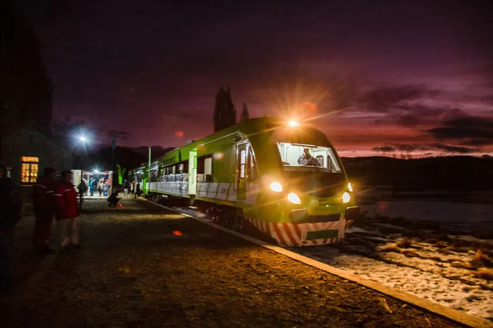 El Tren turístico a la Estación Perito Moreno retomó su recorrido