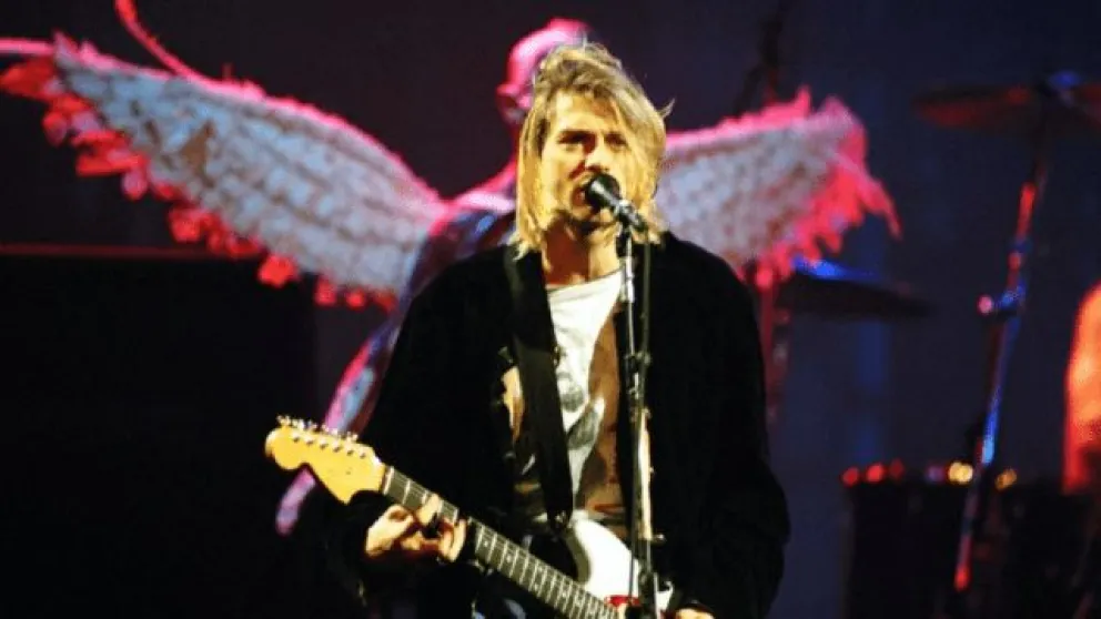 ¡Increíble!: subastaron una guitarra de Kurt Cobain por casi 600 mil dólares