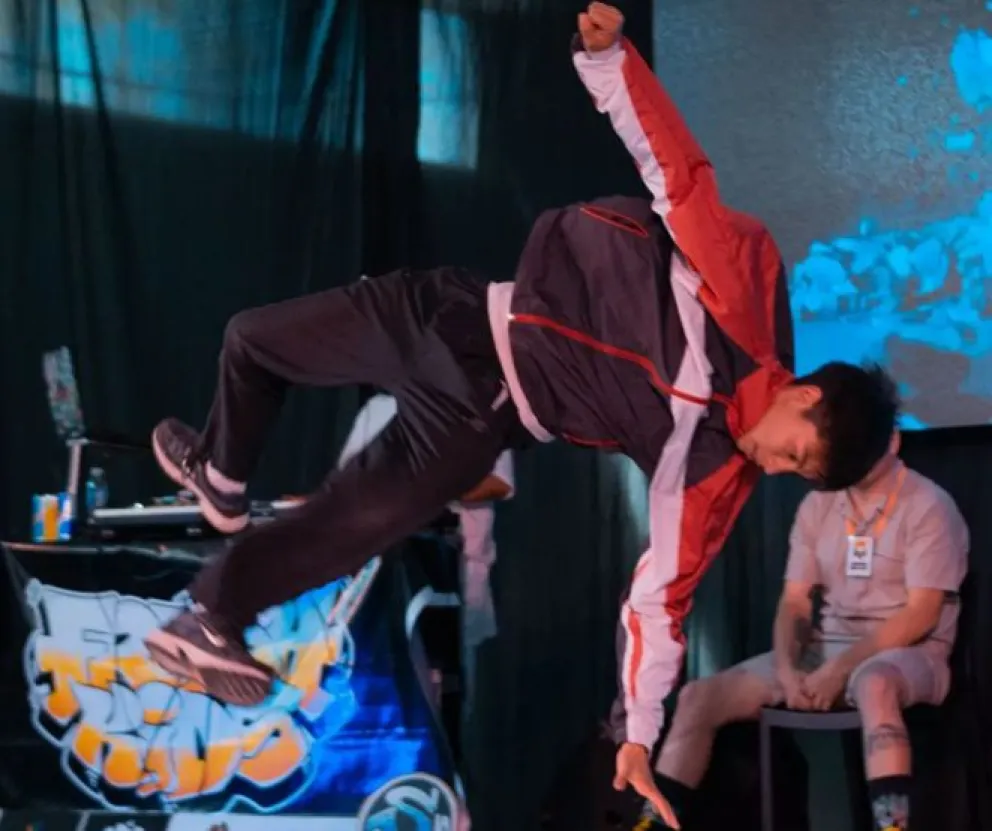Joven talento barilochense del breaking necesita ayuda para ir al Panamericano en Chile 