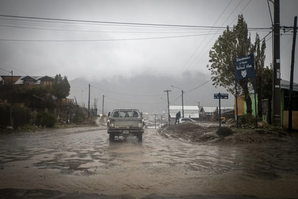 Alerta naranja en Bariloche: la lluvia persistirá y se esperan ventarrones y nieve